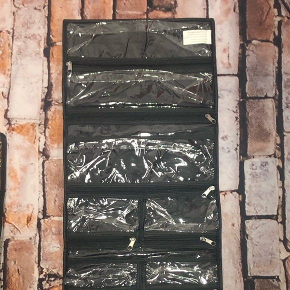 Snake Skin Waterproof 5 pc Traveling Organizers - Picture 8 of 9